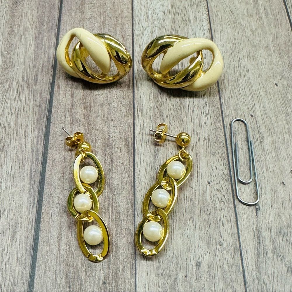 Vintage Gold Ivory Earring Bundle B5‎